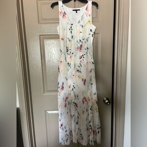 White House Black Market Floral Pleated Maxi Dress